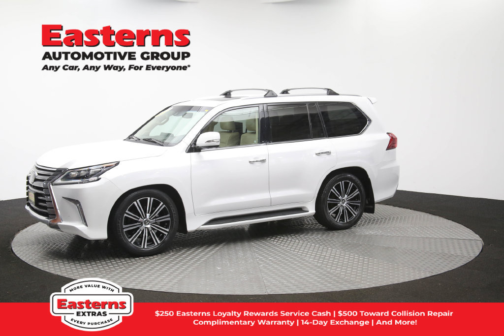 Used 2021 Lexus LX 570 4WD w/ Luxury Package image 68