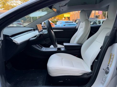 Used 2021 Tesla Model 3 Standard Range Plus RWD image 25