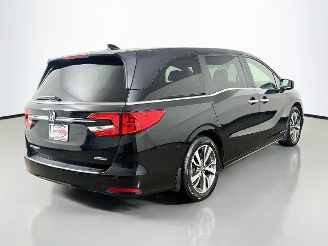 Certified 2024 Honda Odyssey Touring image 23