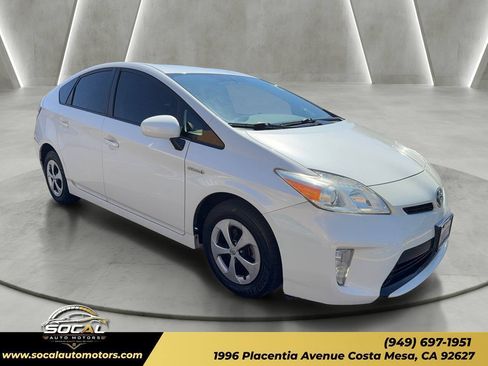 Used 2012 Toyota Prius Four FWD image 6