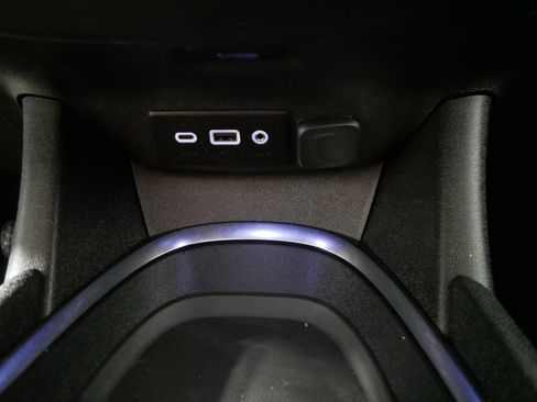 Used 2021 Chevrolet Malibu LT FWD image 30