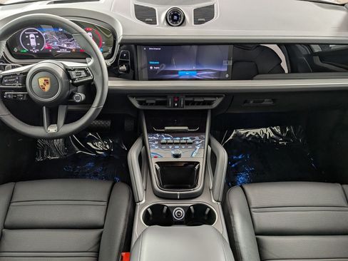 New 2026 Porsche Cayenne AWD/4WD image 20