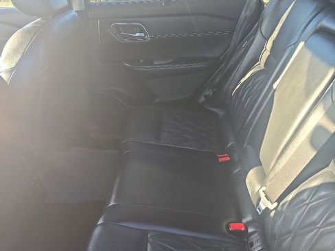 Used 2023 Nissan Rogue Platinum w/ Platinum Premium Package AWD/4WD image 8
