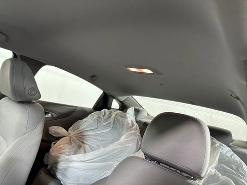 Used 2020 Chevrolet Malibu LT image 12