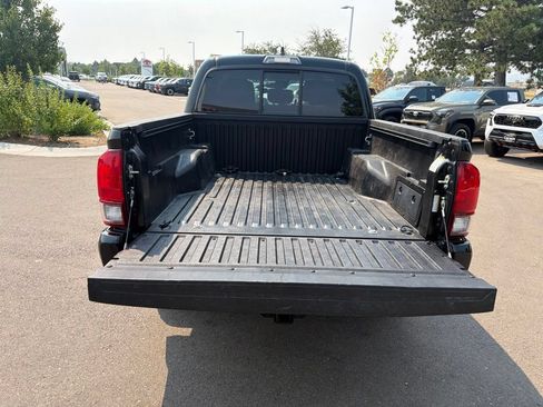 Used 2021 Toyota Tacoma SR AWD/4WD image 17