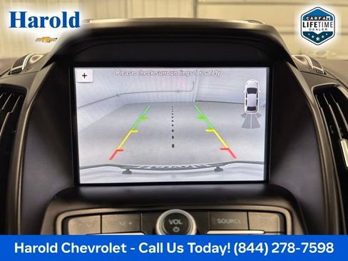 Used 2019 Ford Escape SE image 15