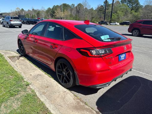 Used 2024 Honda Civic Sport image 4