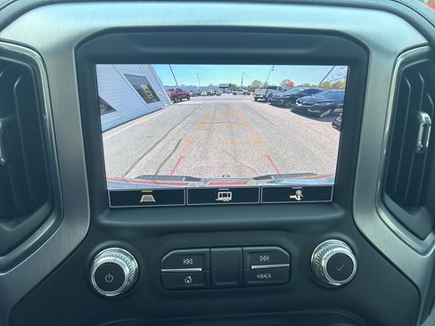 Used 2022 GMC Sierra 2500 SLT AWD/4WD image 26