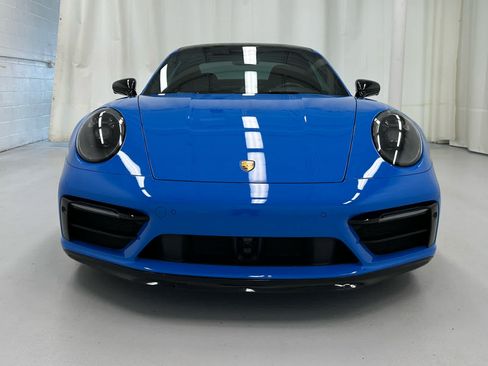 Used 2022 Porsche 911 Carrera 4 GTS AWD/4WD image 5