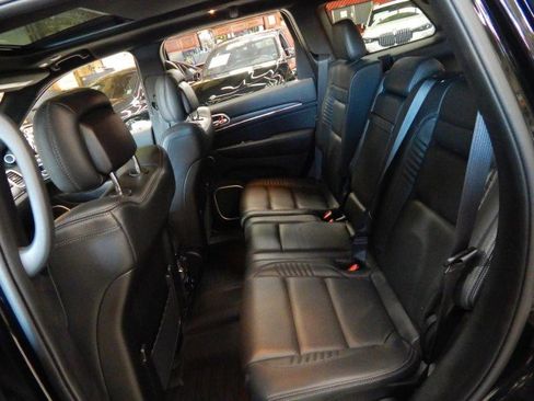 Used 2021 Jeep Grand Cherokee SRT image 36