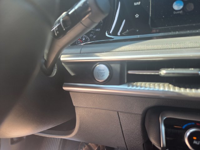Used 2024 Kia K5 GT-Line w/ GT-Line Premium Package FWD image 17