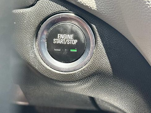 Used 2022 Chevrolet Equinox LT FWD image 20