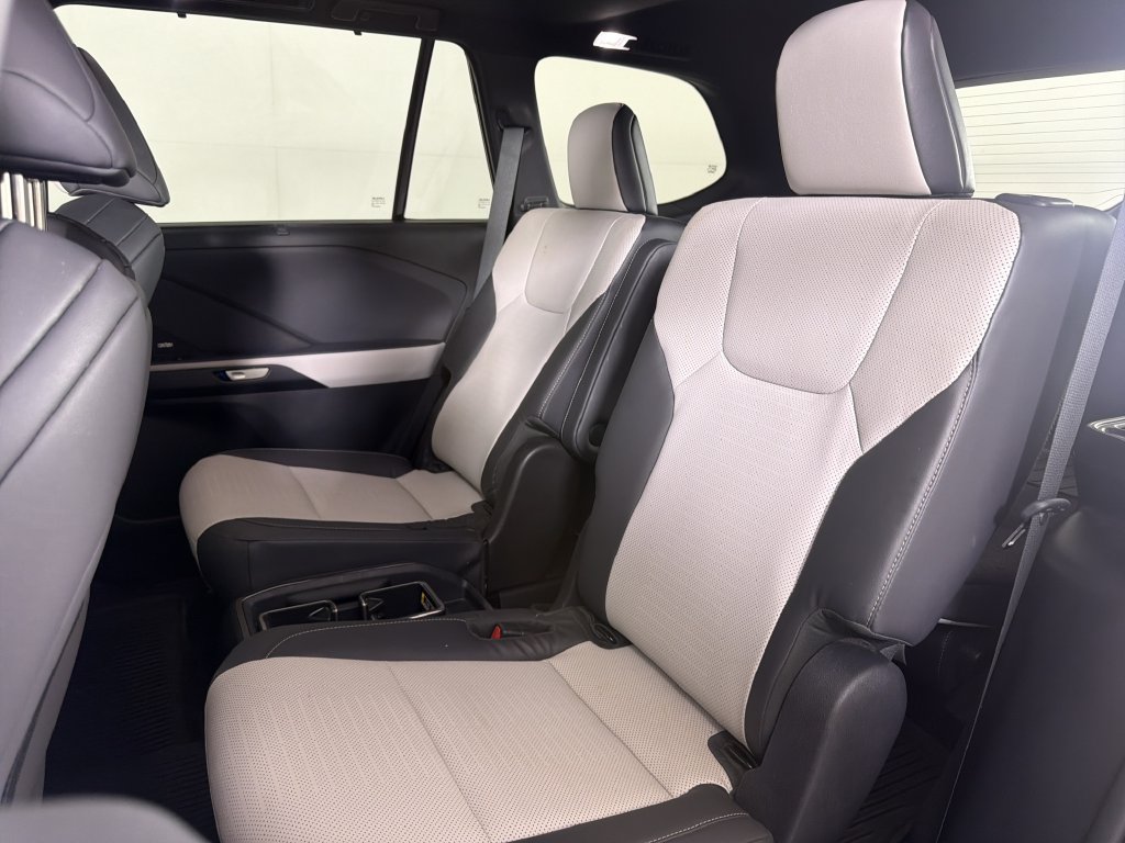 Used 2025 Lexus TX 350 AWD w/ Technology Package image 6
