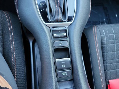 Used 2024 Honda HR-V Sport image 35