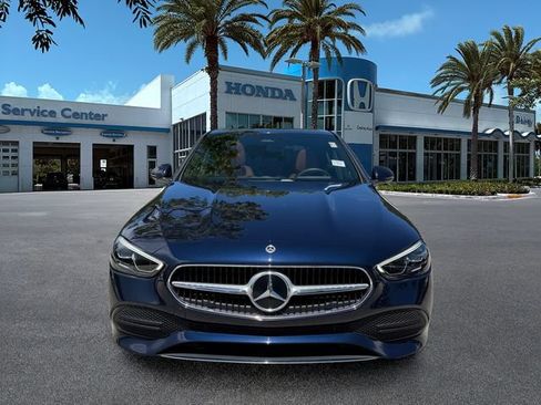 Used 2023 Mercedes-Benz C 300 Sedan image 3