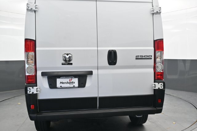 Used 2026 RAM ProMaster 2500 w/ Convenience Group FWD image 43