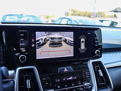 Certified 2023 Kia Sorento EX FWD image 27
