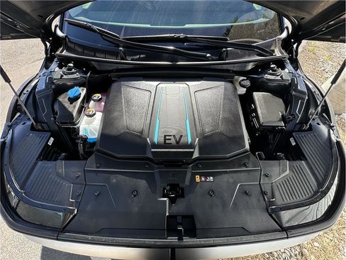 Used 2024 Hyundai Ioniq 5 SEL image 29