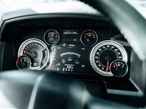 Used 2019 RAM 1500 Big Horn image 28