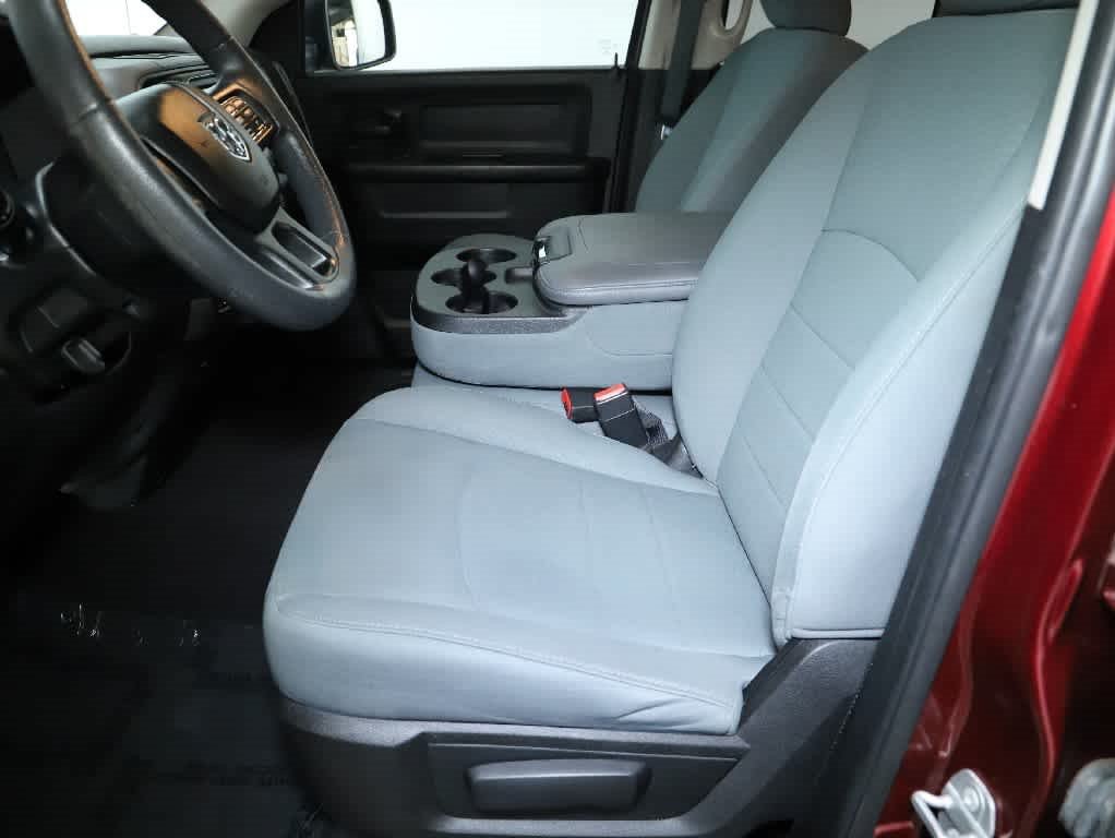 Used 2018 RAM 1500 Express w/ Express Value Package AWD/4WD image 18