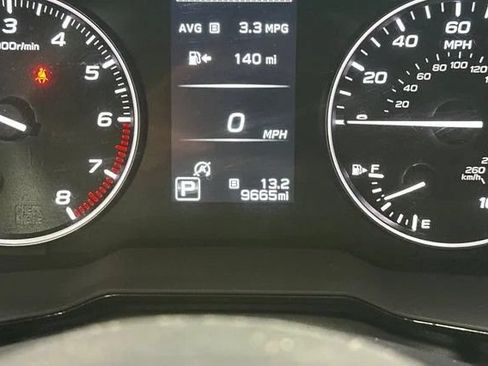 Used 2025 Subaru Legacy Premium AWD/4WD image 34