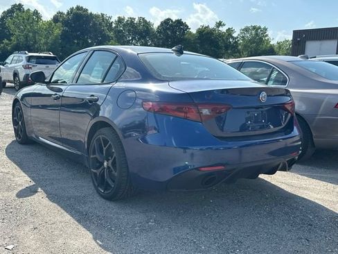 Used 2020 Alfa Romeo Giulia AWD w/ Quick Order Package 22J Sport image 4