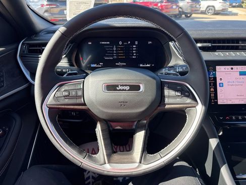 New 2026 Jeep Grand Cherokee Limited image 29