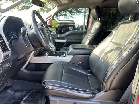 Used 2020 Ford F250 Lariat w/ Lariat Ultimate Package AWD/4WD image 20
