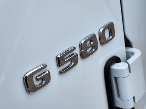 Used 2025 Mercedes-Benz G 580 w/ EQ Technology image 11