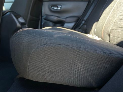 Certified 2024 Honda HR-V Sport image 37