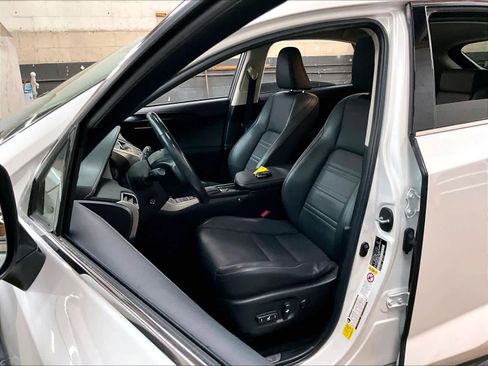 Used 2015 Lexus NX 200t AWD w/ Premium Package image 27