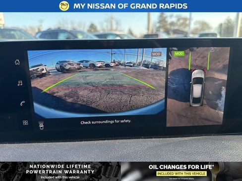 New 2026 Nissan Sentra SL w/ Floor Mat Package FWD image 19
