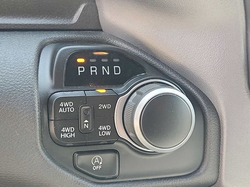 Used 2022 RAM 1500 Big Horn image 14