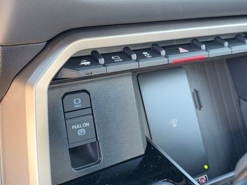 New 2026 Toyota Tundra Platinum AWD/4WD image 18