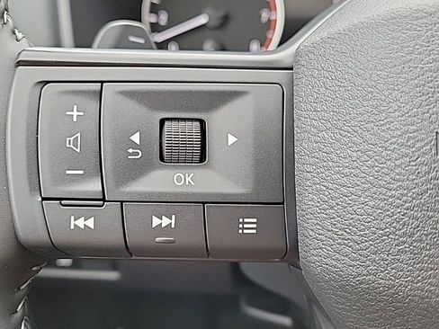 New 2026 Nissan Rogue SV image 19