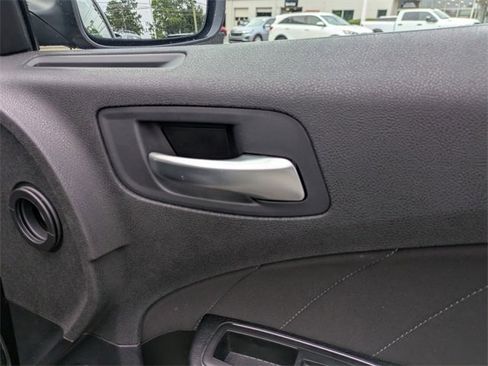 Used 2023 Dodge Charger SXT image 33
