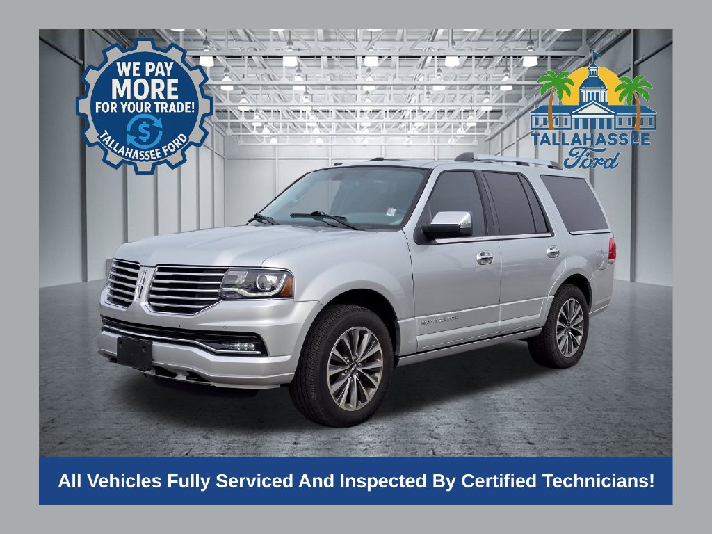 Used 2017 Lincoln Navigator Select RWD image 1