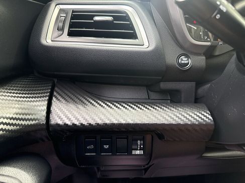 Used 2024 Subaru Ascent Premium w/ Convenience Package AWD/4WD image 40