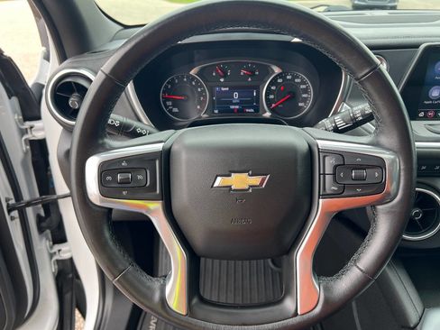 Used 2020 Chevrolet Blazer LT w/ LPO, Black Grille Bar Package image 9