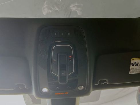 Used 2018 Audi A4 2.0T Premium w/ Convenience Package image 19