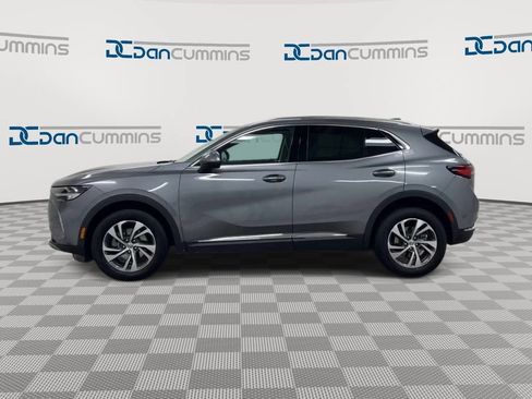 Used 2022 Buick Envision Essence w/ Technology Package I FWD image 5