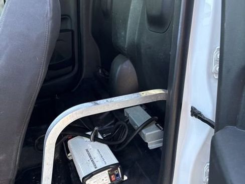 Used 2020 Chevrolet Colorado LT w/ Safety Package image 6