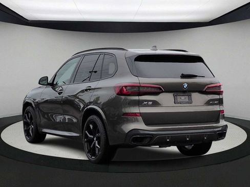 Used 2022 BMW X5 xDrive40i w/ M Sport Package AWD/4WD image 6