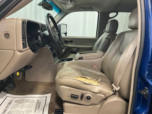 Used 2003 Chevrolet Silverado 2500 LT AWD/4WD image 4