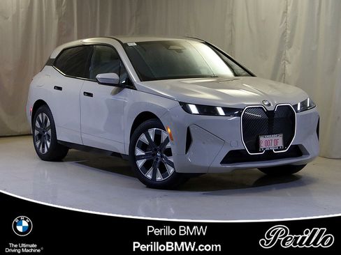 Used 2026 BMW iX xDrive45 w/ Premium Package image 1