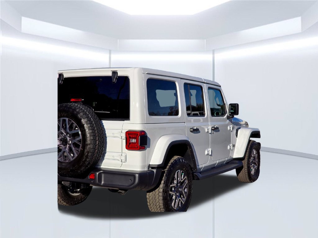 New 2026 Jeep Wrangler Unlimited Sahara AWD/4WD image 41
