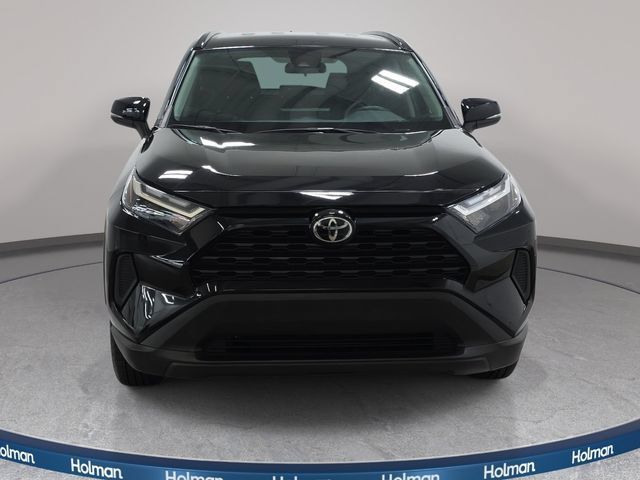 Certified 2025 Toyota RAV4 XLE AWD/4WD image 2
