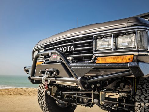 Used 1990 Toyota Land Cruiser image 13