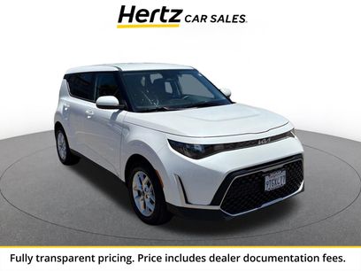 Used 2025 Kia Soul LX w/ LX Technology Package