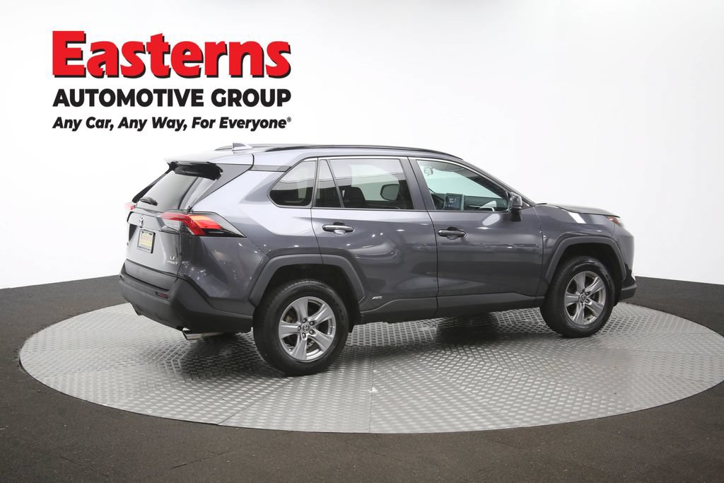 Used 2023 Toyota RAV4 LE AWD/4WD image 42